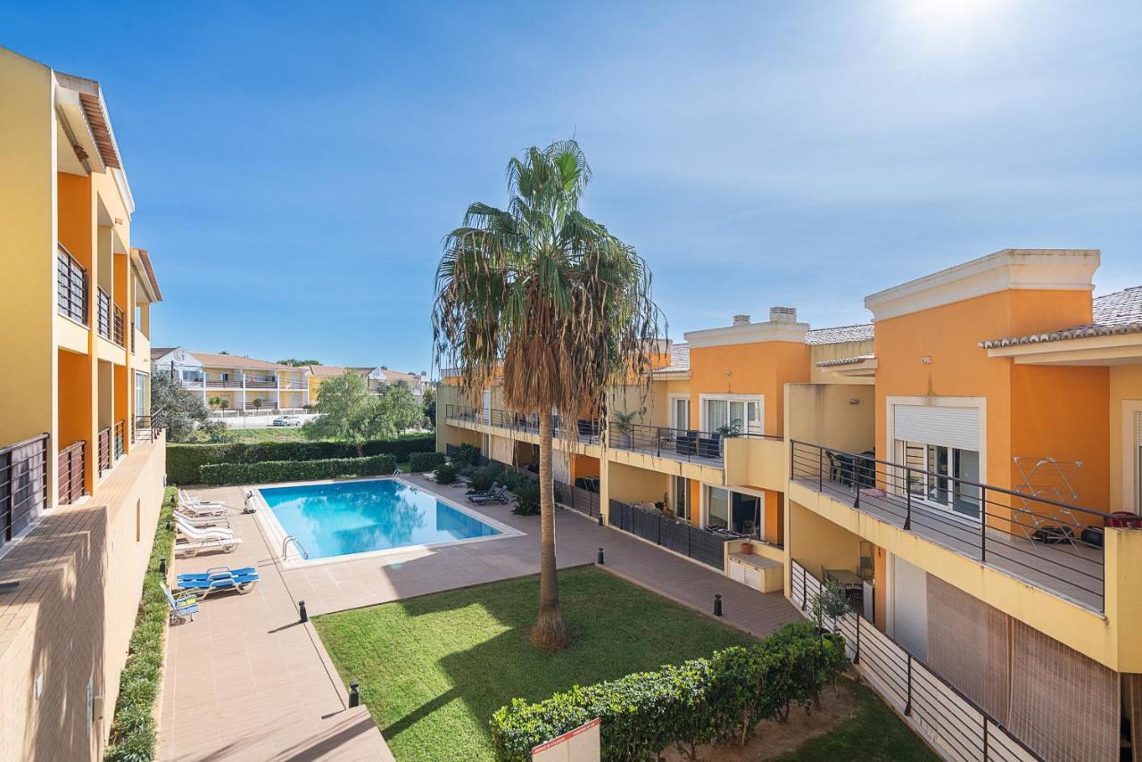 Apartment Albufeira Sunny Apartment 1 With Pool By Homing Albufeira