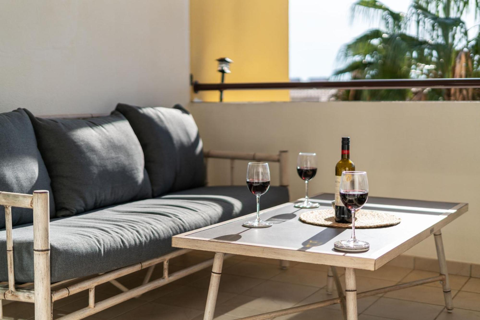 Albufeira Sunny Apartment 1 With Pool By Homing *
